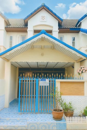 ✨ ให้เช่า ทาวน์โฮม หมู่บ้าน ลุมพินี บางบัวทอง 17 ตรว 2 นอน 1 น้ำ เพียง 7000 บาท 🏡💖