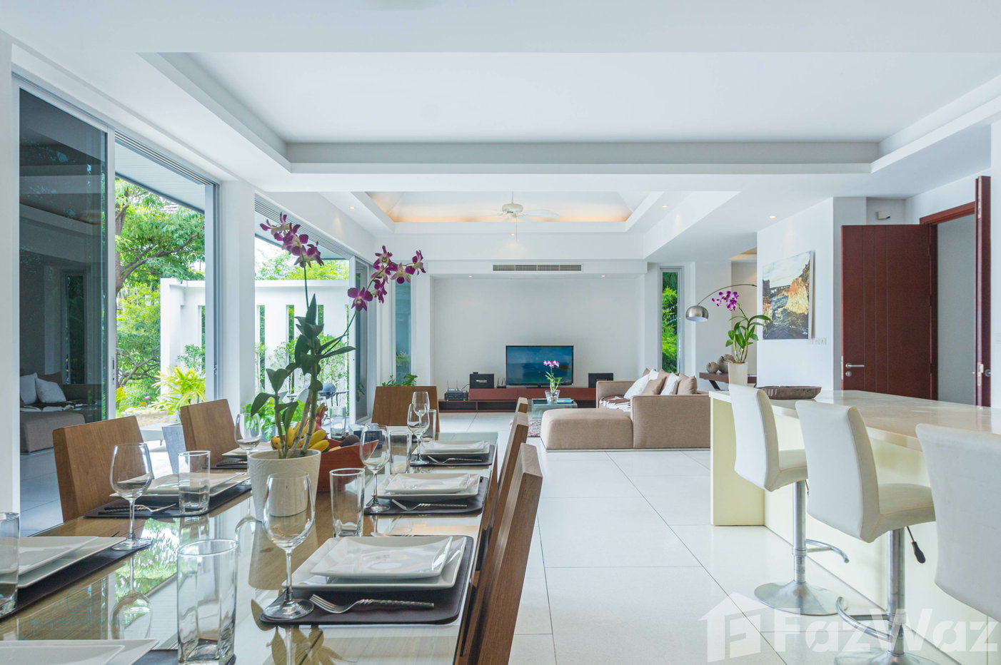 picture 4 Bedroom Villa for Sale  1160760 - 8/23