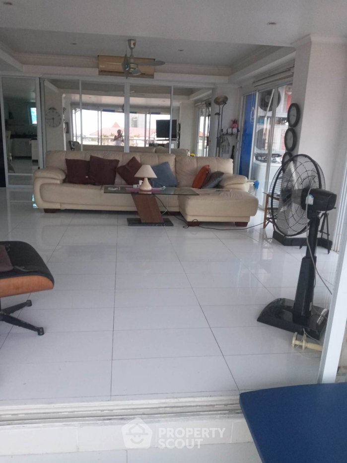 รูป คอนโด 2-ห้องนอน ที่ โกลเด้น พัทยา คอนโดมิเนียม ใกล้ ชายหาดนาเกลือ (ID 1235793) - รูปที่ 8/14