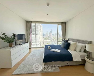 รูปภาพ 2-BR Condo at Fullerton Sukhumvit near BTS Ekkamai (ID 2842847)