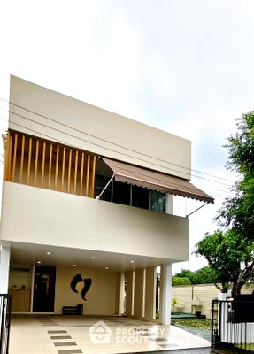 Houses for rent Bangkok : 4-BR House at Courtyard Villa Rama 9 - Wongwaen close to Suvarnabhumi Airport (ID 2836686)