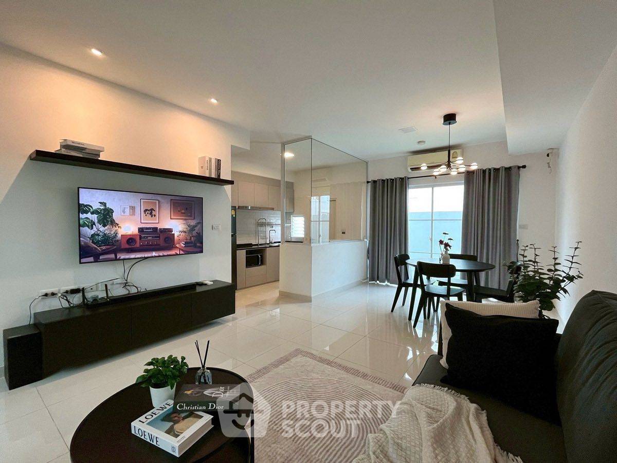 รูป บ้าน 3-ห้องนอน ที่ วิลลาจจิโอ 2 ศรีนครินทร์-บางนา ใน บางแก้ว (ID 2833163) - รูปที่ 4/19