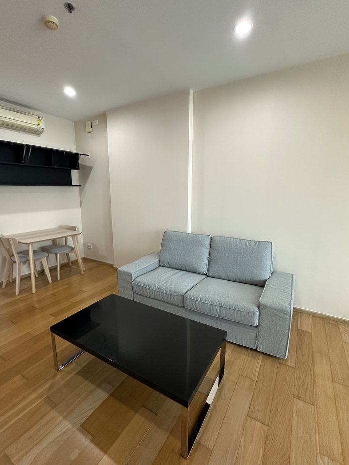 รูป Hive sathorn 41 sqm. ✅ Very good price 15,000 - รูปที่ 2/8
