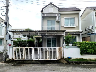 Townhouses for sale Samut Prakarn : For Sale Townhouse/Townhome  ,  The Village Bangna KM.10 , corner unit , Bang Phli Yai , Bang Phli , Samut Prakarn , CX-152623 ✅ Live chat with us ADD LINE @connexproperty ✅