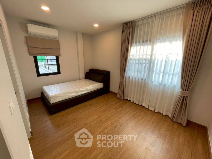 รูป บ้าน 4-ห้องนอน ที่ เซนโทร บางนา ใน บางแก้ว (ID 2148206) - รูปที่ 9/9