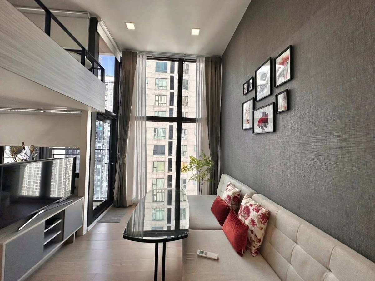 รูป 🔥 ปล่อยเช่า Chewathai Residence Asoke ห้อง Duplex สองชั้น ทำเลพระราม 9 ใกล้ MRT เดินทางสะดวก 🛋  - รูปที่ 7/12