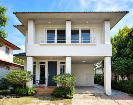 🏡✨ House for Rent – 2-Storey Detached Home | Pradit Manutham (Expressway) – Ladprao Area ✨🏡