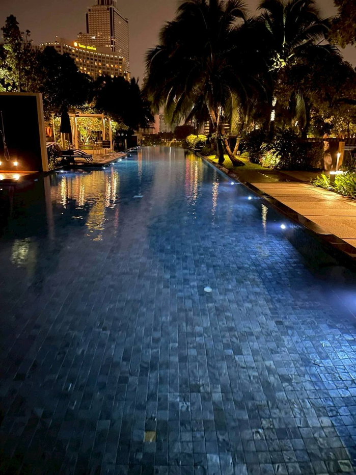 รูป ST536/ให้เช่าคอนโดหรูริมแม่น้ำ: เดอะ ริเวอร์ (The River Condominium) - รูปที่ 3/11