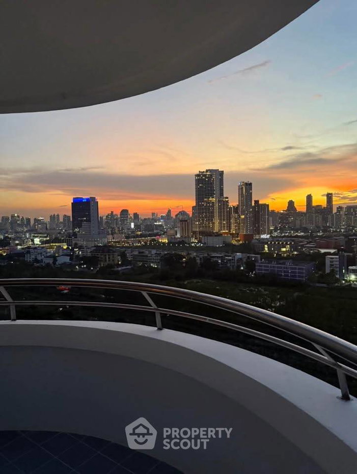 picture 2-BR Condo at Royal Nine Residence in Bang Kapi (ID 2839594) - 7/7