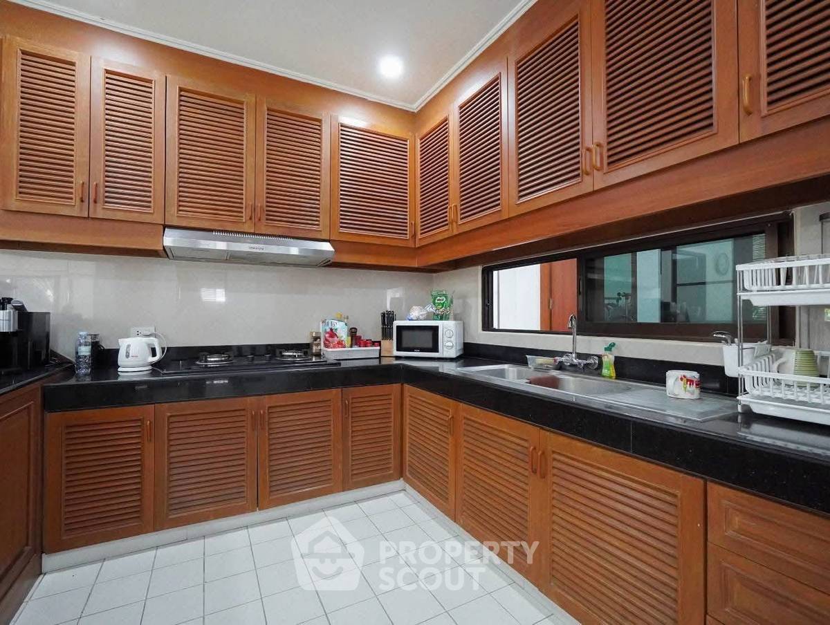 รูป คอนโด 3-ห้องนอน ที่ บ้านสมประสงค์ ใน นาจอมเทียน (ID 2852630) - รูปที่ 10/26