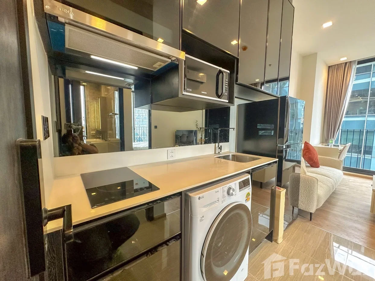 picture 1 bed 1 bath plus 5694072 - 7/11