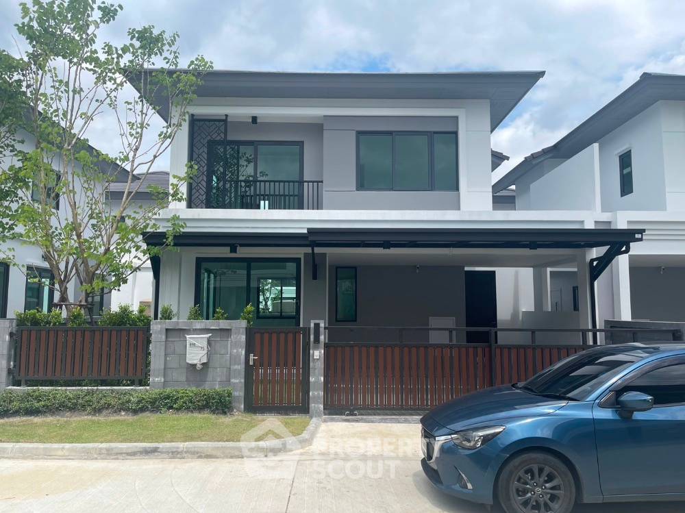 picture 3-BR House in Bang Khanun (ID 1045557) - 2/11