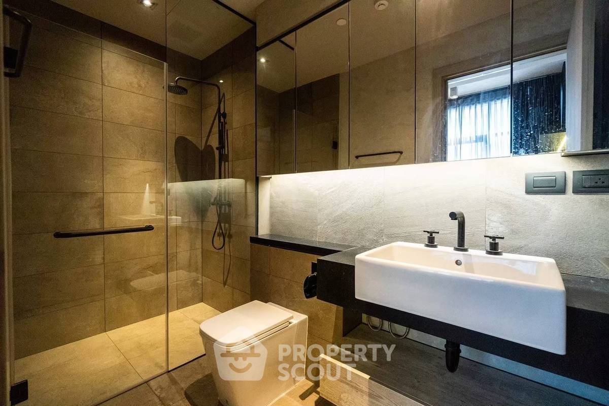 รูป คอนโด 1-ห้องนอน ที่ เดอะ ลอฟท์ อโศก ใกล้ MRT เพชรบุรี (ID 2088867) - รูปที่ 8/11