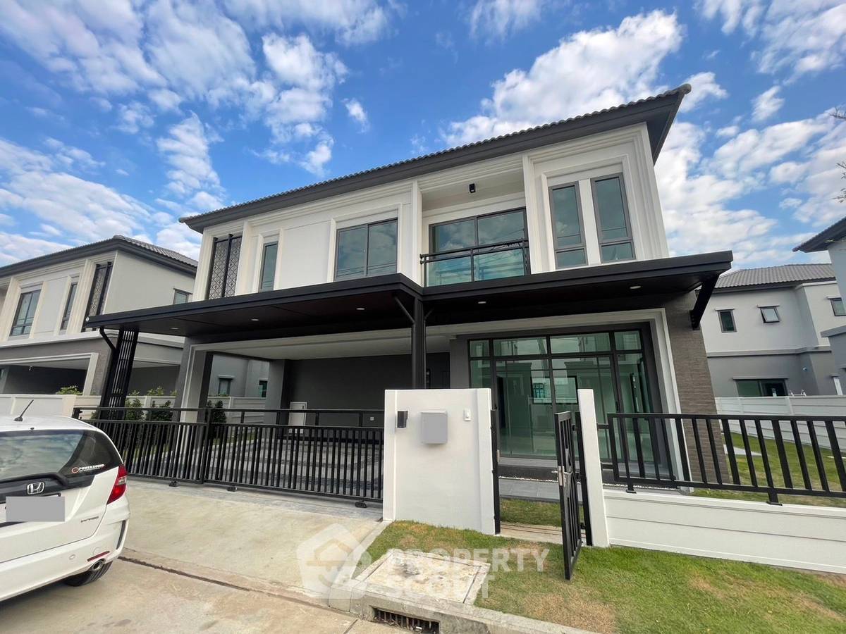 รูป บ้าน 4-ห้องนอน ที่ แกรนด์ บริทาเนีย พระราม 9-กรุงเทพกรีฑา ใกล้ ท่าอากาศยานสุวรรณภูมิ (ID 1357912) - รูปที่ 1/15
