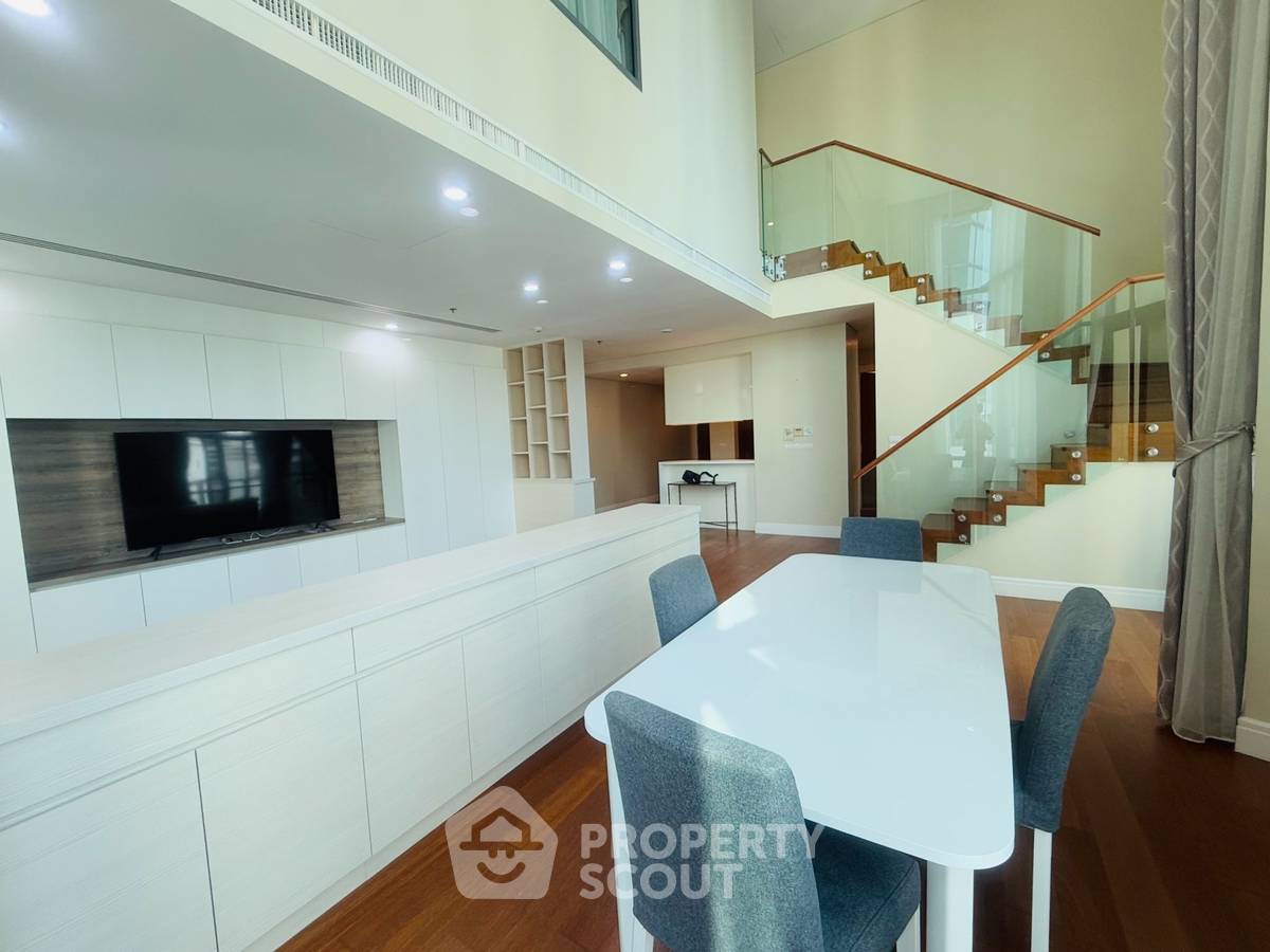รูป คอนโด 3-ห้องนอน ที่ ไบร์ท สุขุมวิท 24 คอนโดมิเนียม ใกล้ BTS พร้อมพงษ์ (ID 1979643) - รูปที่ 4/11