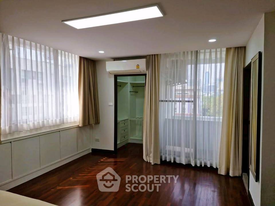 รูป คอนโด 3-ห้องนอน ที่ สุขุมวิท คาซ่า คอนโดมิเนียม ใกล้ BTS อโศก (ID 2702998) - รูปที่ 9/15