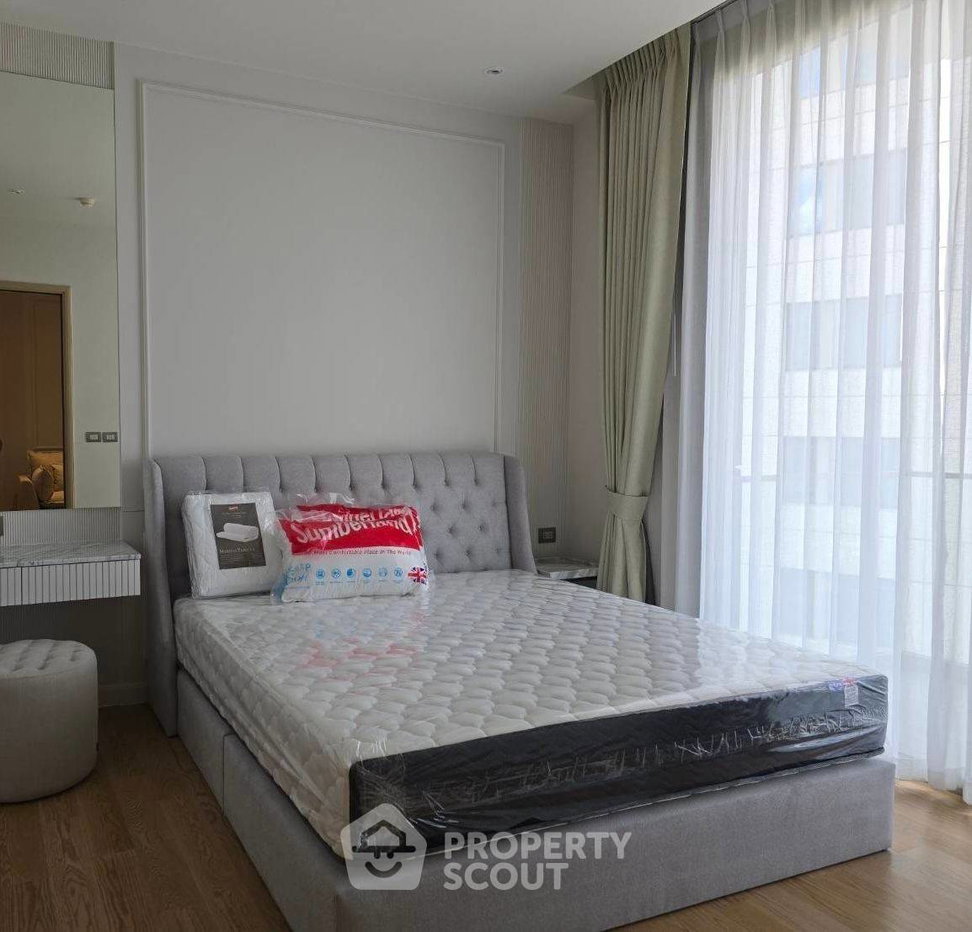 รูป คอนโด 2-ห้องนอน ที่ แมกโนเลียส์ วอเตอร์ฟรอนท์ เรสซิเดนซ์ ใกล้ BTS สะพานตากสิน (ID 1932697) - รูปที่ 12/13