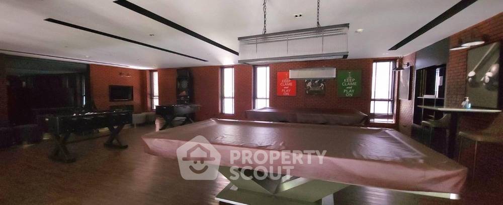 picture 2-BR Condo At The Politan Rive, 51st Floor | 400m To MRT (ID 1868079) - 7/9