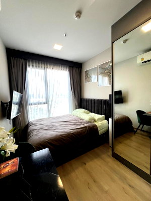 Condos for rent MRT Tao Poon : P300 Urgent 🔥 Condo for rent, The Privacy Taopoone, beautiful room, fully furnished, near MRT Taopoon, has a washing machine, Free Wifi