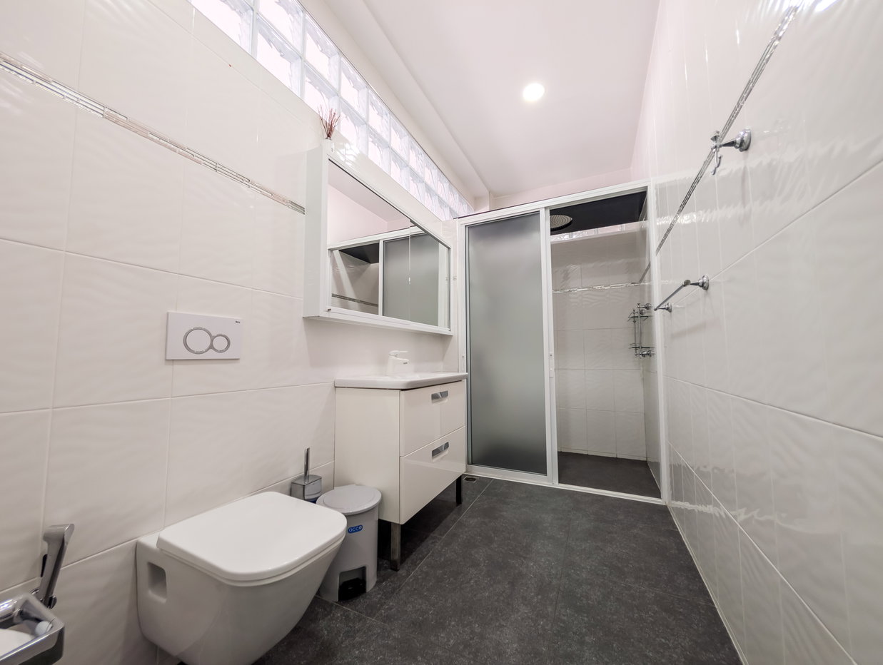 รูป Luxury Pool Villa for Sale East Pattaya Near Regents School - รูปที่ 18/26