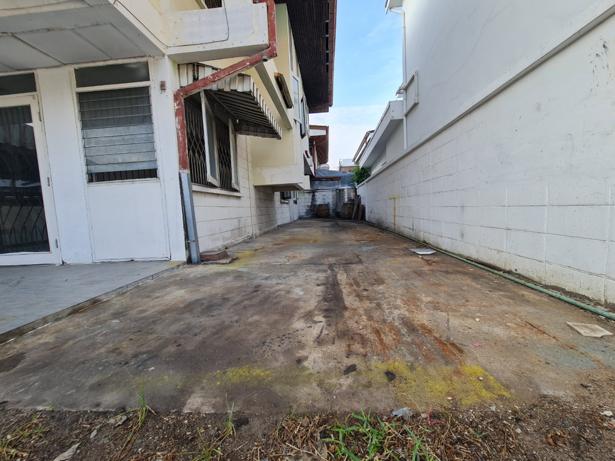 รูป ให้เช่าบ้านเดี่ยวทำเลดี 60 ตรว. (ตามภาพ) หมู่บ้านเสรี 2, ถ.รามคำแหง 24 แยก 28, เหมาะทำที่อยู่อาศัย, Home Office, โกดังเก็บสินค้า, Food Delivery - รูปที่ 8/40