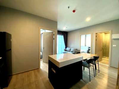 Condos for rent : Nue District R9 2Bedroom 37Fl  40.74 sq.m.