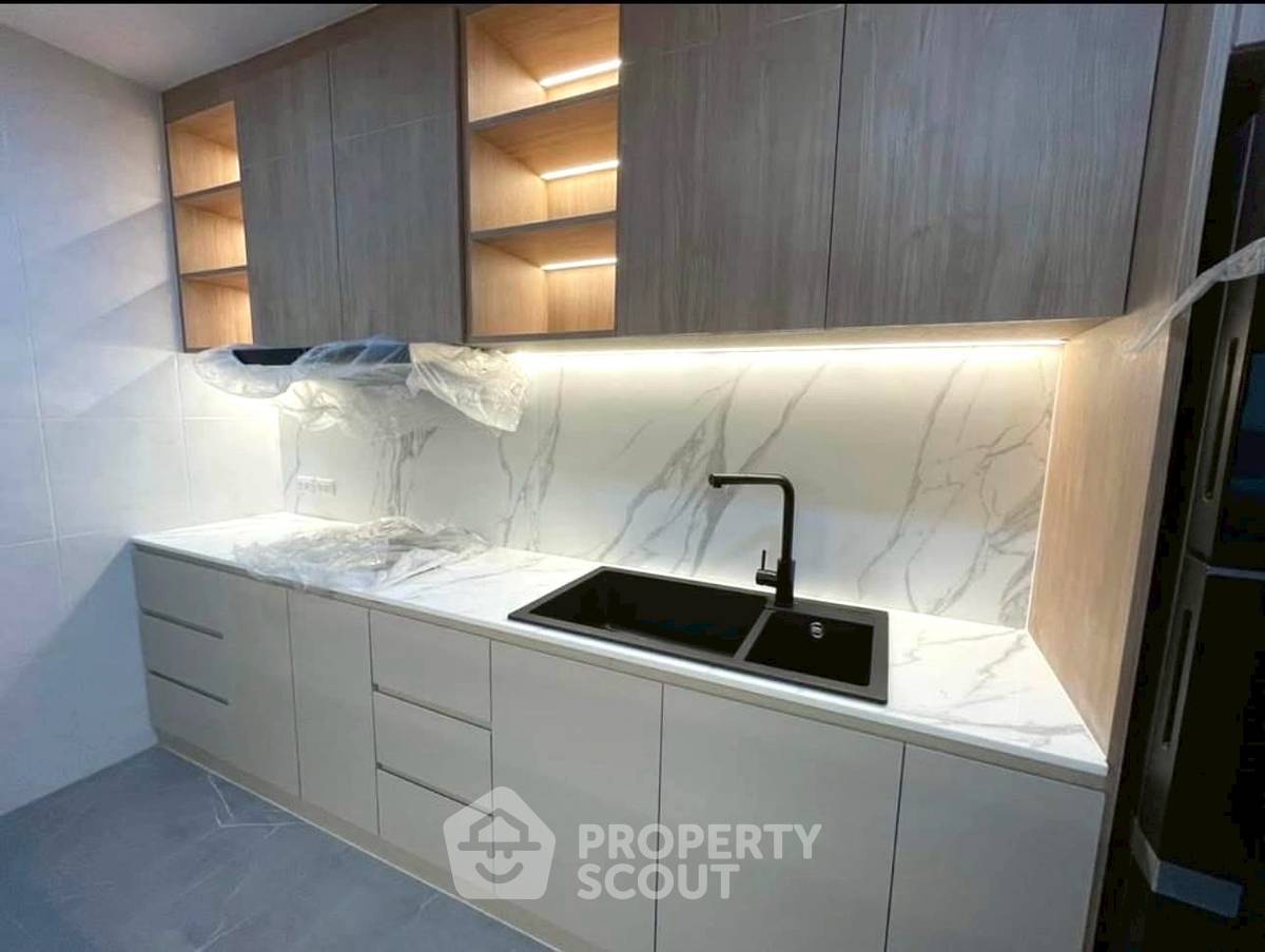 รูป คอนโด 3-ห้องนอน ที่ สาธร การ์เด้นส์ ใกล้ MRT สีลม (ID 2858085) - รูปที่ 15/19
