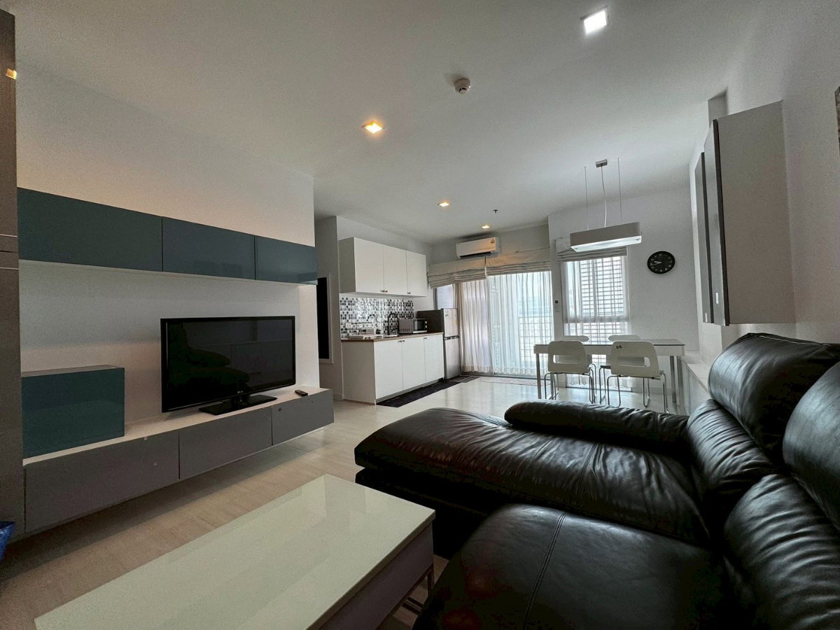 รูป 🟪🟦🟩🟨🟧 ให้เช่า  The Room ลาดพร้าว / 2 ห้องนอน 1 ห้องน้ำ   🛎️🛎️ | 𝗟𝗶𝗻𝗲@: @𝗮𝘀𝘀𝗲𝘁𝘀𝗽𝗿𝗼 - รูปที่ 1/7