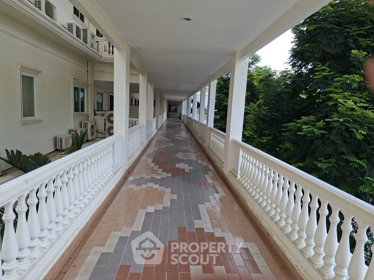 รูป คอนโด 4-ห้องนอน ที่ บ้านสมประสงค์ ใน นาจอมเทียน (ID 2859320) - รูปที่ 2/29