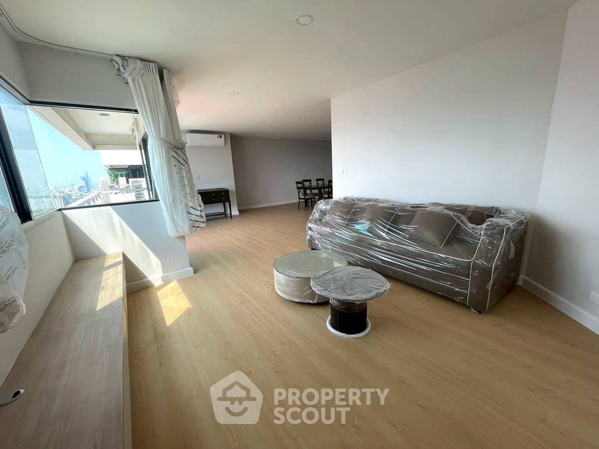 รูป คอนโด 3-ห้องนอน ที่ สาธร การ์เด้นส์ ใกล้ MRT สีลม (ID 2858085) - รูปที่ 6/19