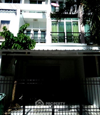 เช่าทาวน์โฮม กรุงเทพมหานคร : ทาวน์เฮาท์ 3-ห้องนอน ใน รามอินทรา (ID 2000107)