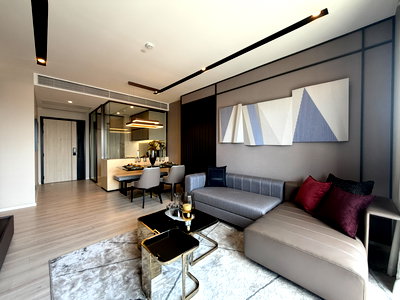 ขายคอนโด : คุ้มกว่านี้ไม่มีแล้ว ที่ The Room Phayathai 2 ห้องนอน 70 ตร.ม. ฟรีค่าใช้จ่าย ณ วันโอน พร้อมเฟอร์นิเจอร์ให้ครบ