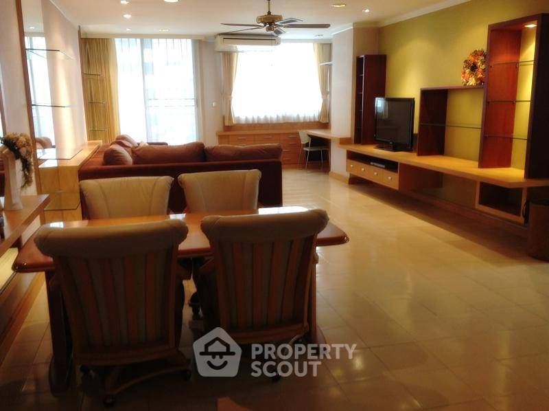 รูป คอนโด 2-ห้องนอน ที่ ศุภาลัย เพลส สุขุมวิท 39 ใกล้ BTS พร้อมพงษ์ (ID 512811) - รูปที่ 1/7