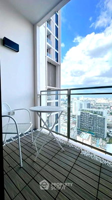 Condos for rent : 34th-Floor 1-BR Condo At The Line Phahon-Pradipat Near BTS Saphan Khwai (ID 2859605)