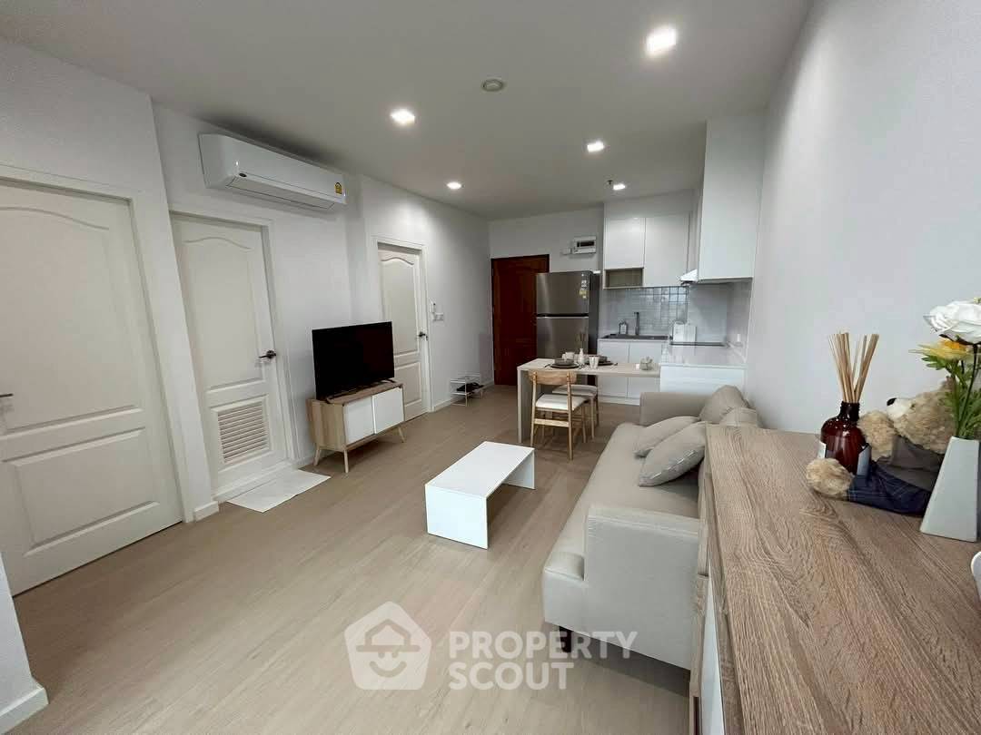 รูป คอนโด 2-ห้องนอน ที่ สาธร เฮ้าส์ คอนโดมิเนียม ใกล้ BTS สุรศักดิ์ (ID 2248602) - รูปที่ 11/13