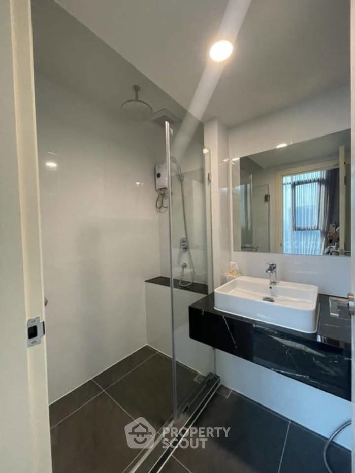 picture 2-BR Condo at KnightsBridge Space Rama 9 near MRT Phra Ram 9 (ID 2855161) - 11/20