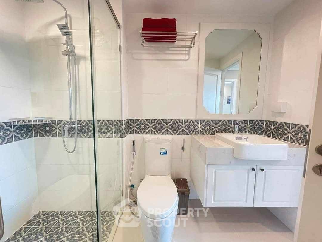 รูป คอนโด 1-ห้องนอน ที่ ดิ โอเรียนท์ รีสอร์ท แอนด์ สปา ใกล้ เมืองพัทยา (ID 2137093) - รูปที่ 2/11
