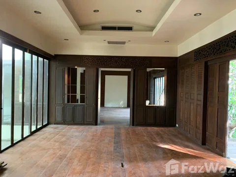 บ้านเดี่ยวให้เช่า 4 ห้องนอน ใน สำเหร่, กรุงเทพมหานคร 1892415