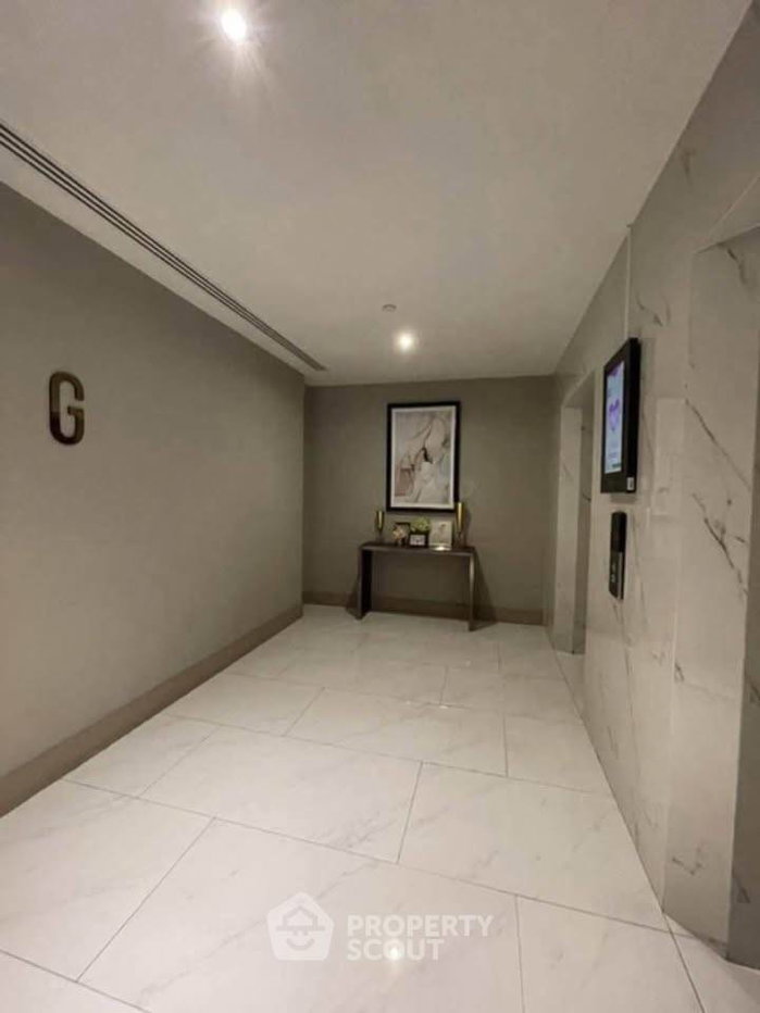 picture 1-BR Condo at Knightsbridge Phaholyothin Interchange in Anusawari (ID 2858368) - 11/15