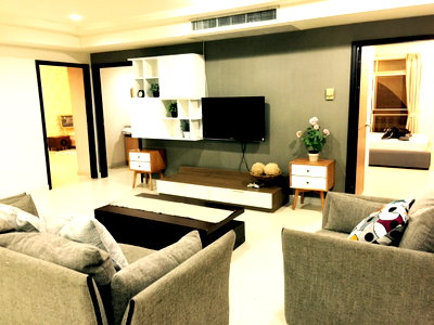 Condos for rent Sukumvit 39 : For Rent Royal Castle Sukhumvit Great price Nice room Fully Finished DS2883 | Li ne