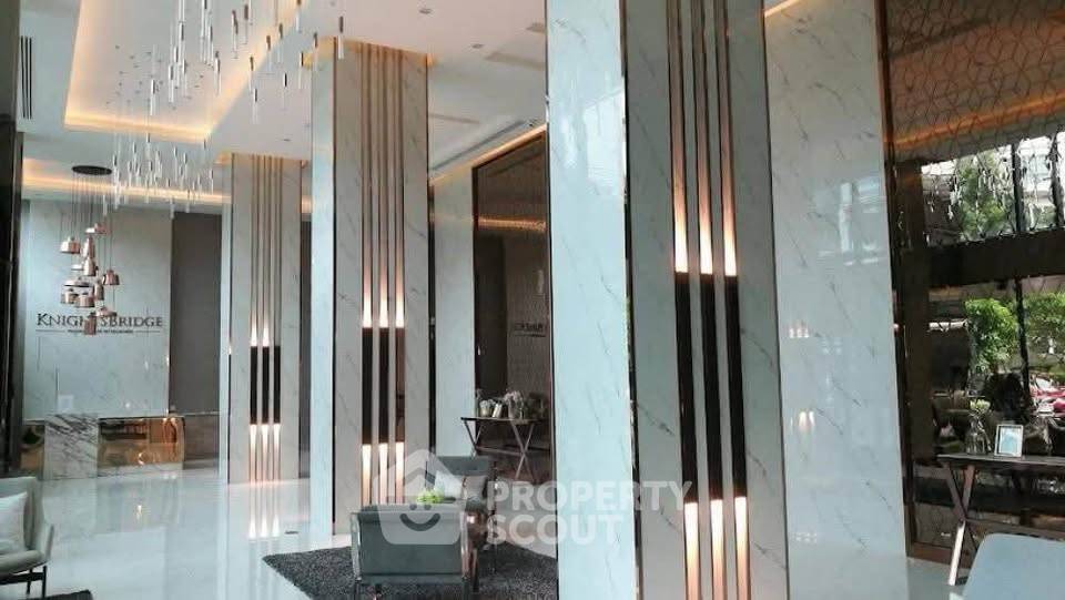 picture 1-BR Condo at Knightsbridge Phaholyothin Interchange in Anusawari (ID 2858368) - 14/15