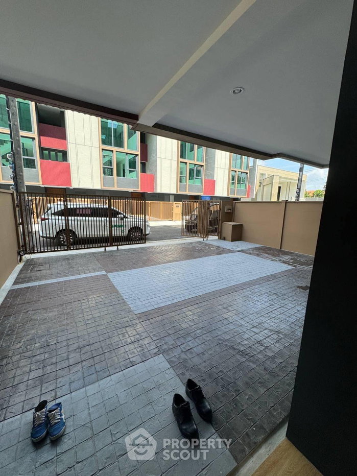 รูป บ้าน 4-ห้องนอน ที่ บ้านกลางเมือง คลาสเซ่ สุขุมวิท 77 ใน สวนหลวง (ID 1396528) - รูปที่ 4/33
