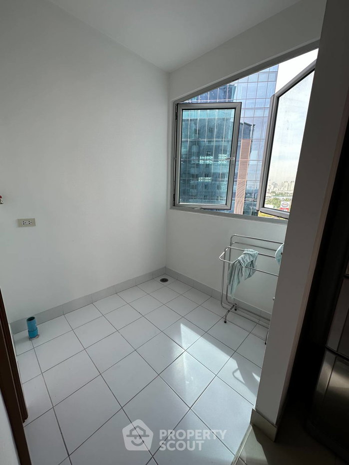 รูป คอนโด 2-ห้องนอน ที่ เดอะ สตาร์ เอสเตท แอท นราธิวาสราชนครินทร์ คอนโดมิเนียม ใน ช่องนนทรี (ID 996847) - รูปที่ 11/15
