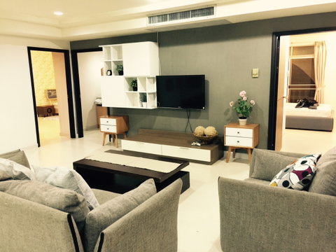 ขาย Royal Castle Sukhumvit ห้องสวยมาก ราคาดี ตกแต่งเฟอร์ครบ น่าอยู่ DS2883 | Line @Dstay