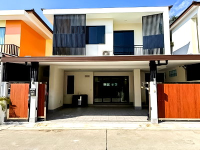 Houses for rent Chonburi : House for Rent East Pattaya Ready to Move In