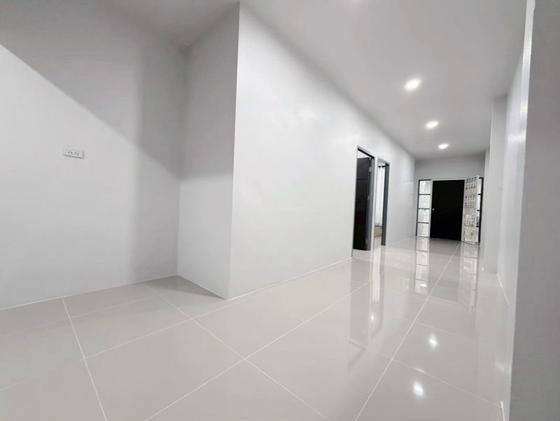 รูป ขายทาวน์โฮมรีโนเวทใหม่ แปลงหัวมุม ม.เจ้าพระยา บึงวรกิจ ศรีราชา - รูปที่ 11/20