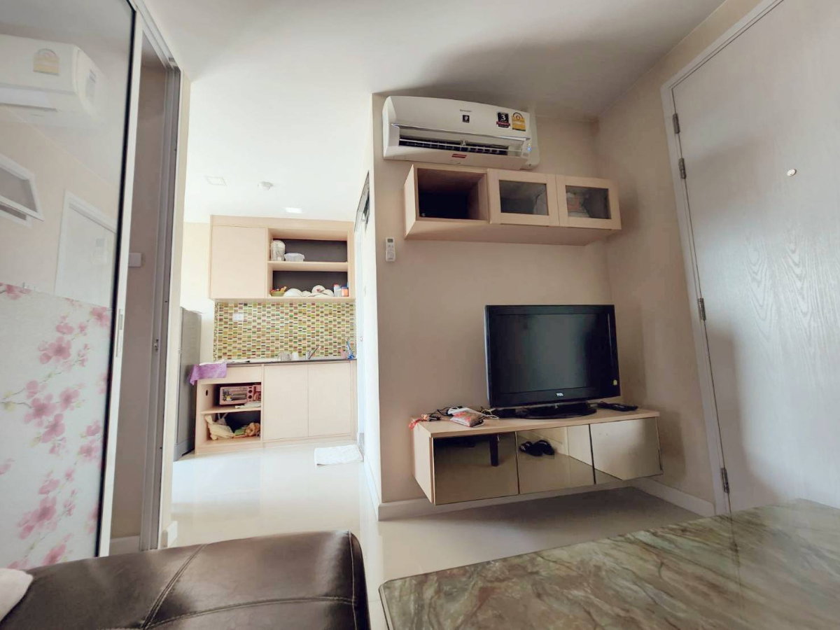 picture condo​ For​ Rent​ (Finished accommodation - 1/6