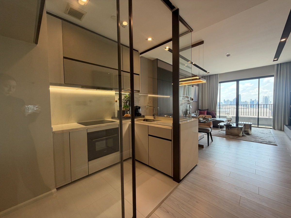รูป ดีลพิเศษ ห้องใหญ่พร้อมอยู่ ใจกลางพญาไท The Room Phayathai 2 ห้องนอน 70 ตร.ม. ฟรีวันโอน ฟรีเฟอร์ฯ - รูปที่ 2/13