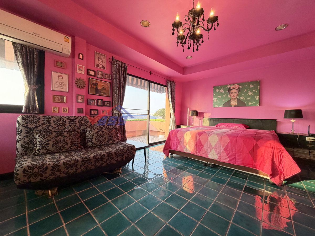 picture 🏙️ House for Sale - Detached House | 4BR 300 sq.m. REF. 016HSRG - 24/31
