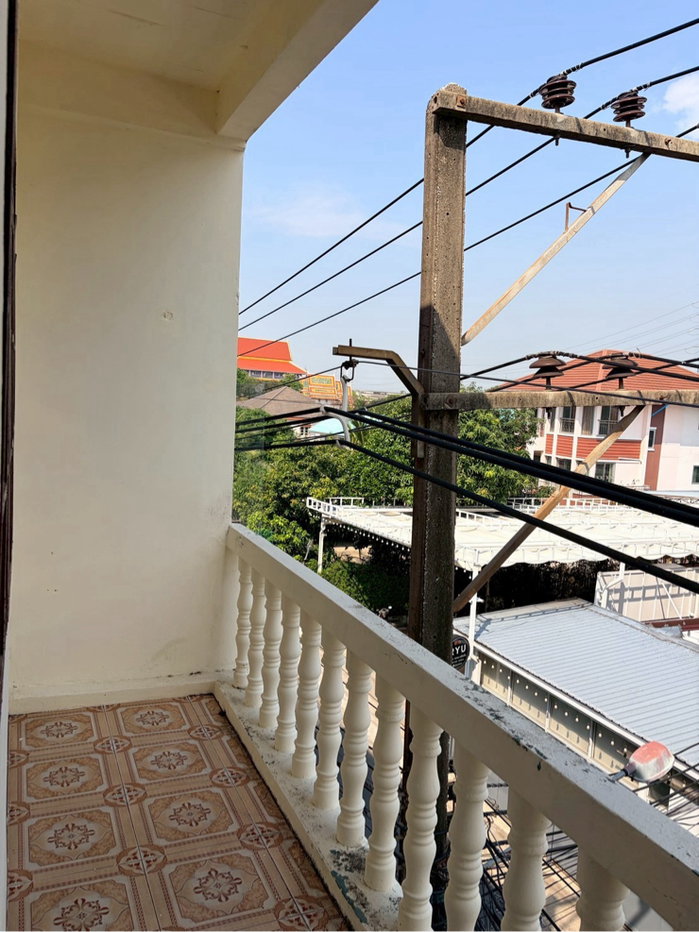 รูป ขายอาคารพาณิชย์ 3.5 ชั้น ทำเลทอง ราคาต่ำกว่าตลาดมาก - รูปที่ 27/33